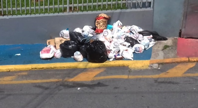 Enob deixa mais uma vez milhares de casas e empresas sem coleta de lixo em Cotia